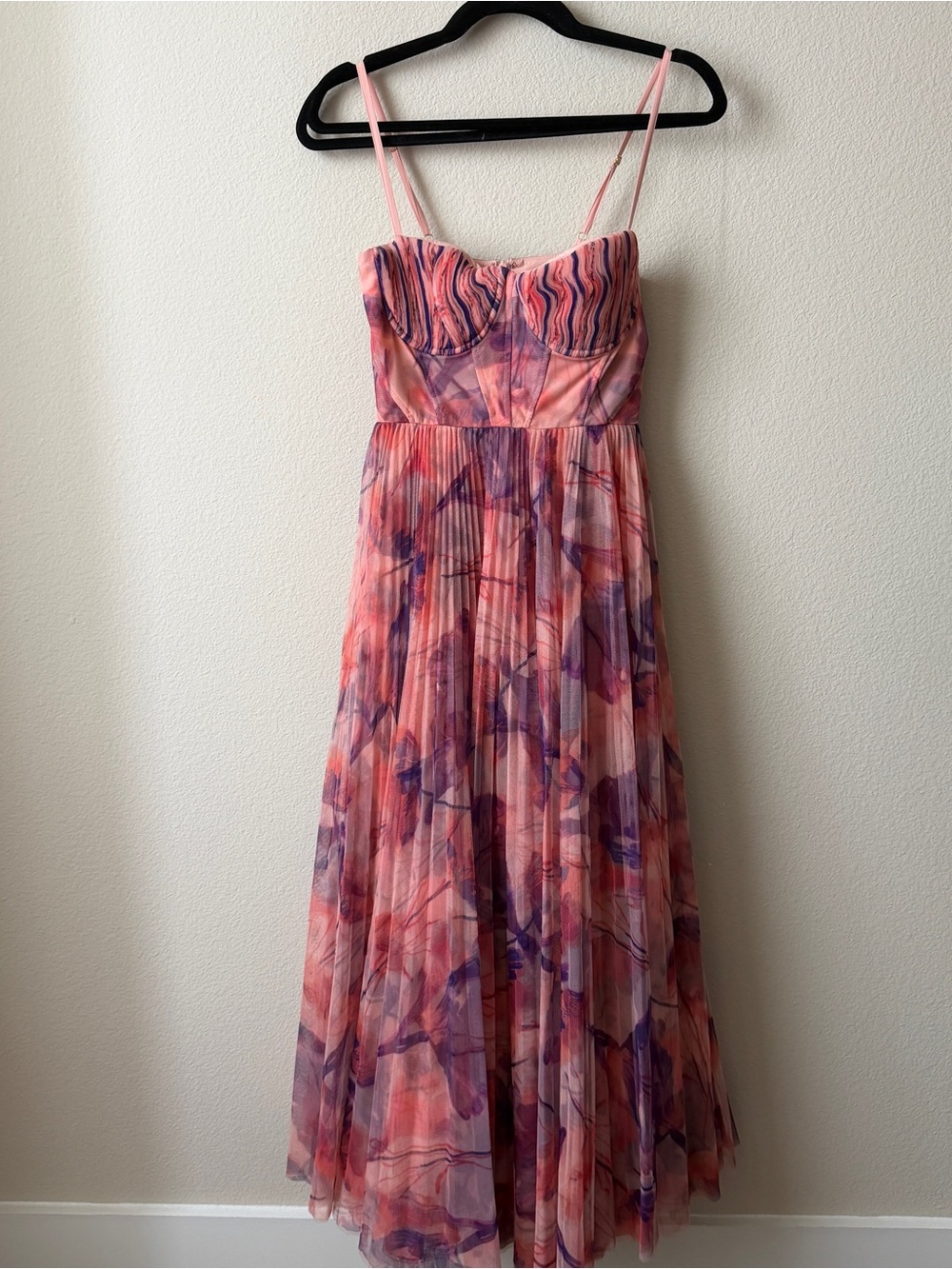 Hutch Amara Tulle Dress Scuba materials - Picture 2 of 9